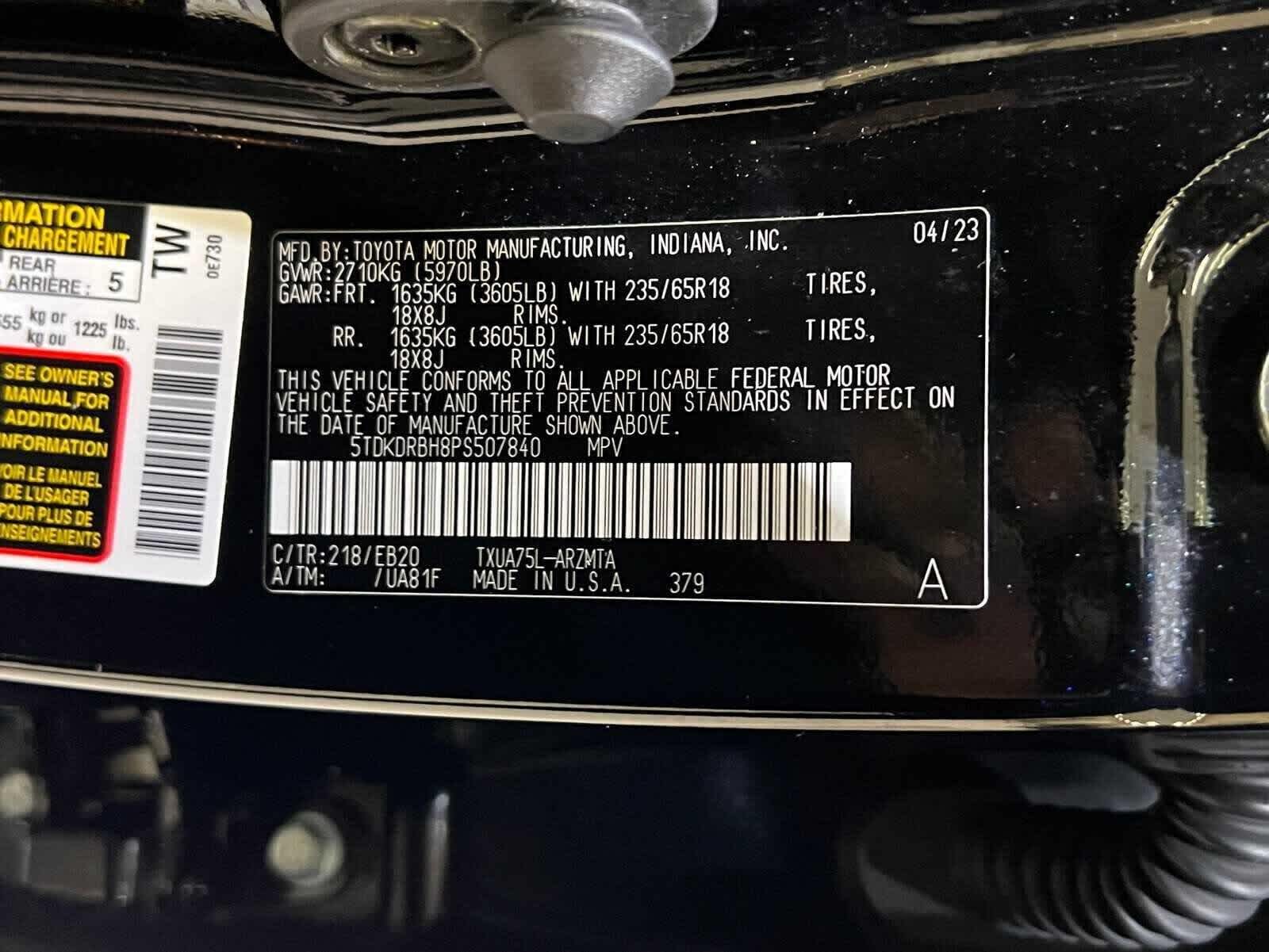 Thumbnail: 2023 Toyota Highlander - 30