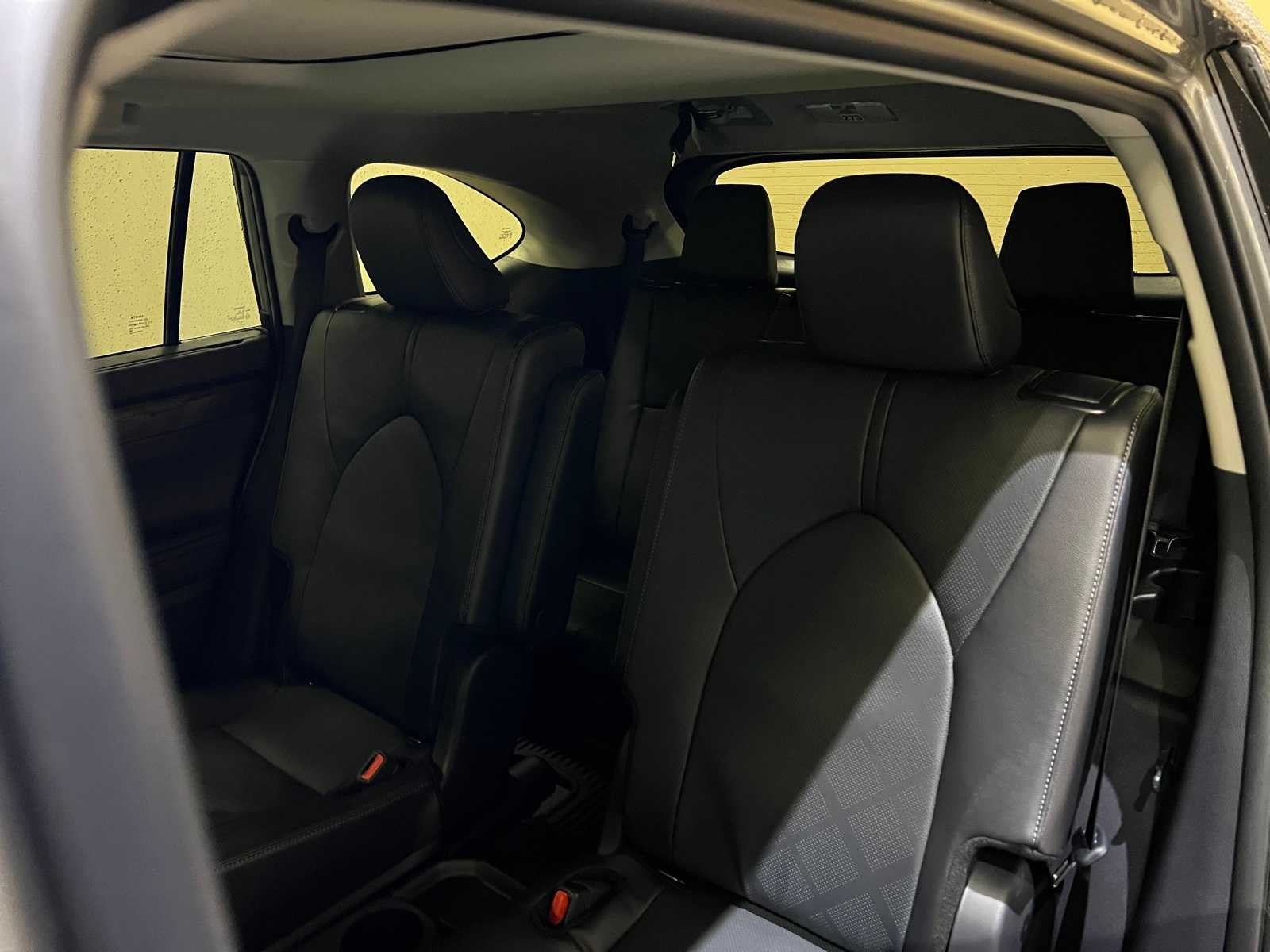 Thumbnail: 2025 Toyota Highlander - 13