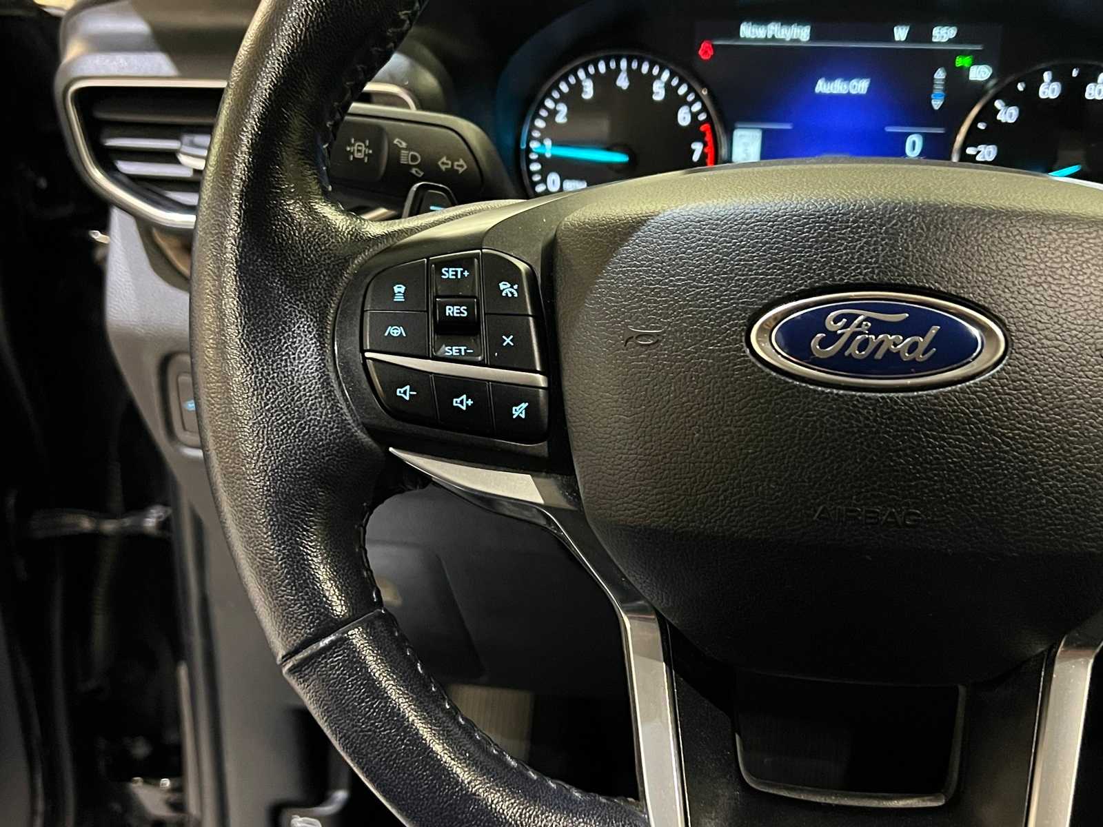 Thumbnail: 2020 Ford Explorer - 21