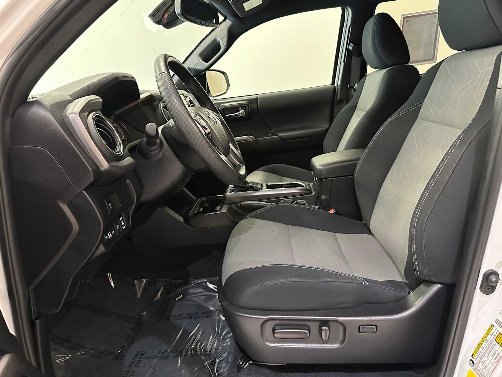 Thumbnail: 2023 Toyota Tacoma - 22