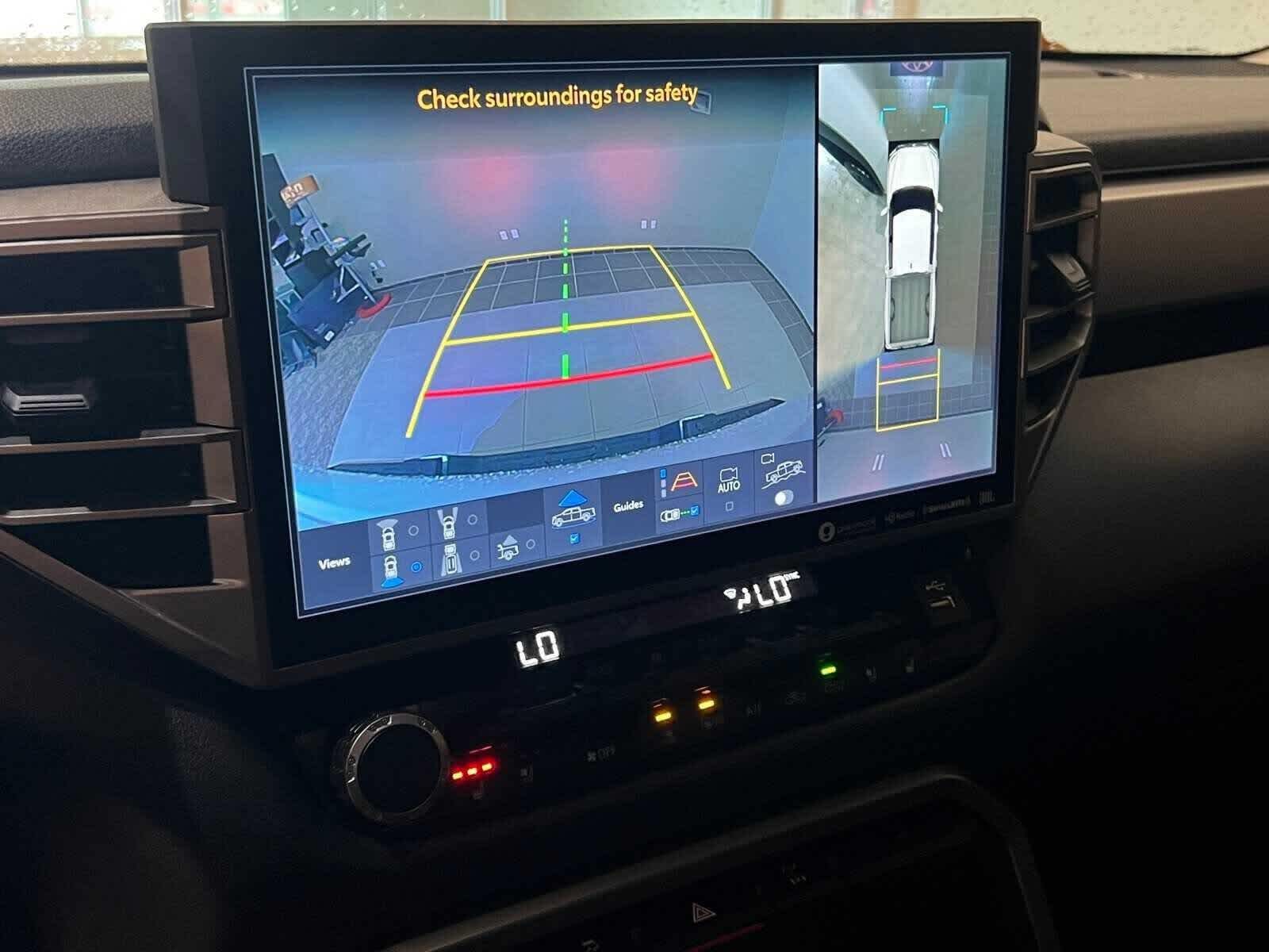 Thumbnail: 2023 Toyota Tundra - 25