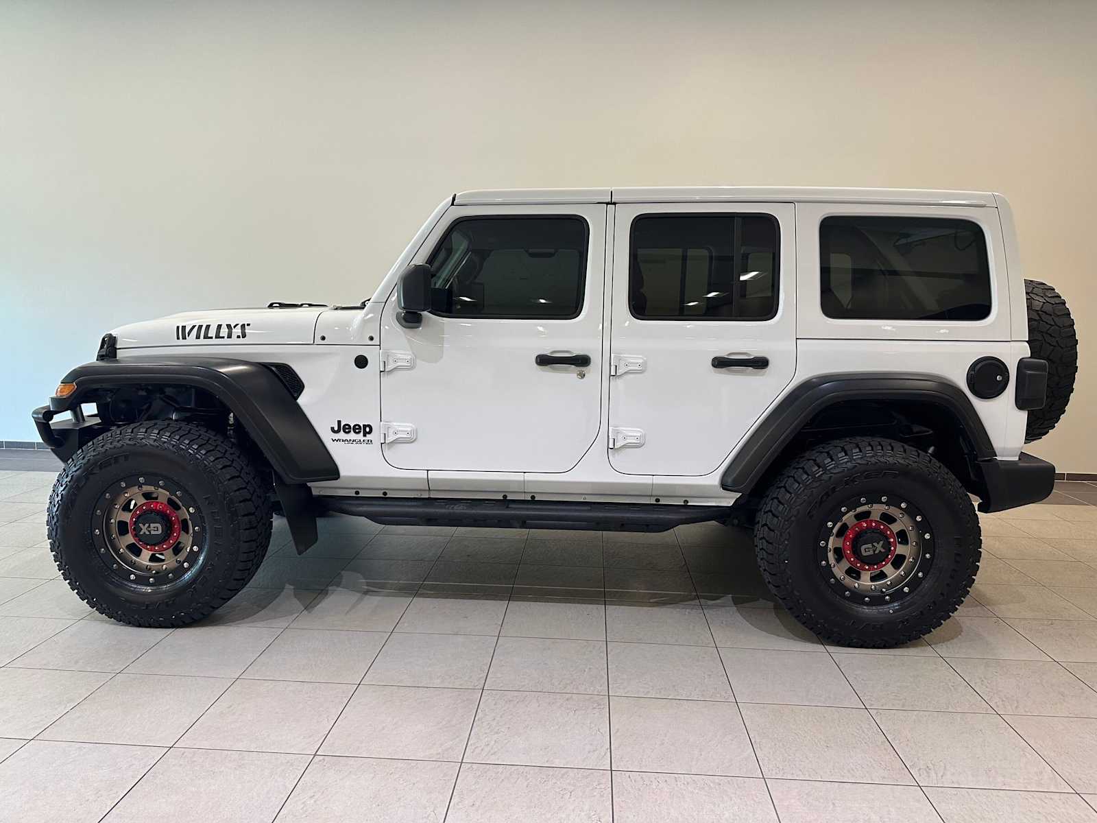 Thumbnail: 2020 Jeep Wrangler - 3
