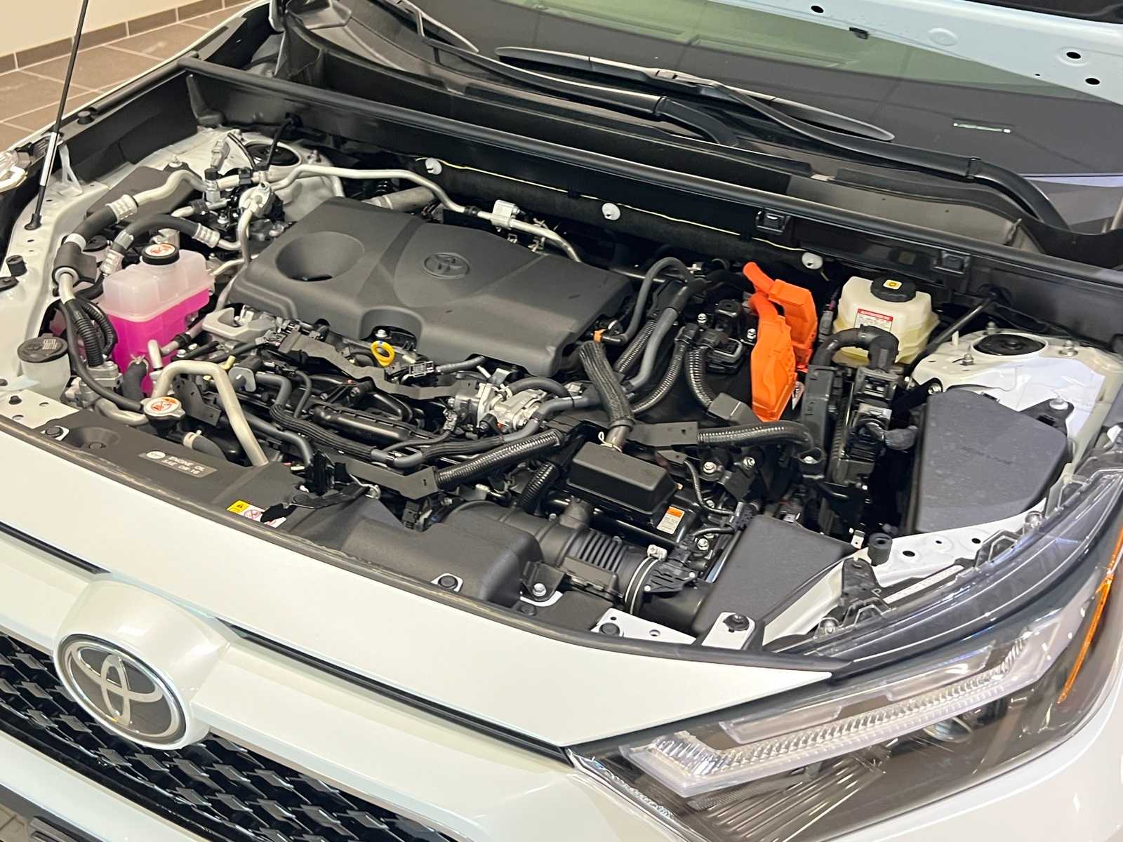 Thumbnail: 2025 Toyota RAV4 - 9