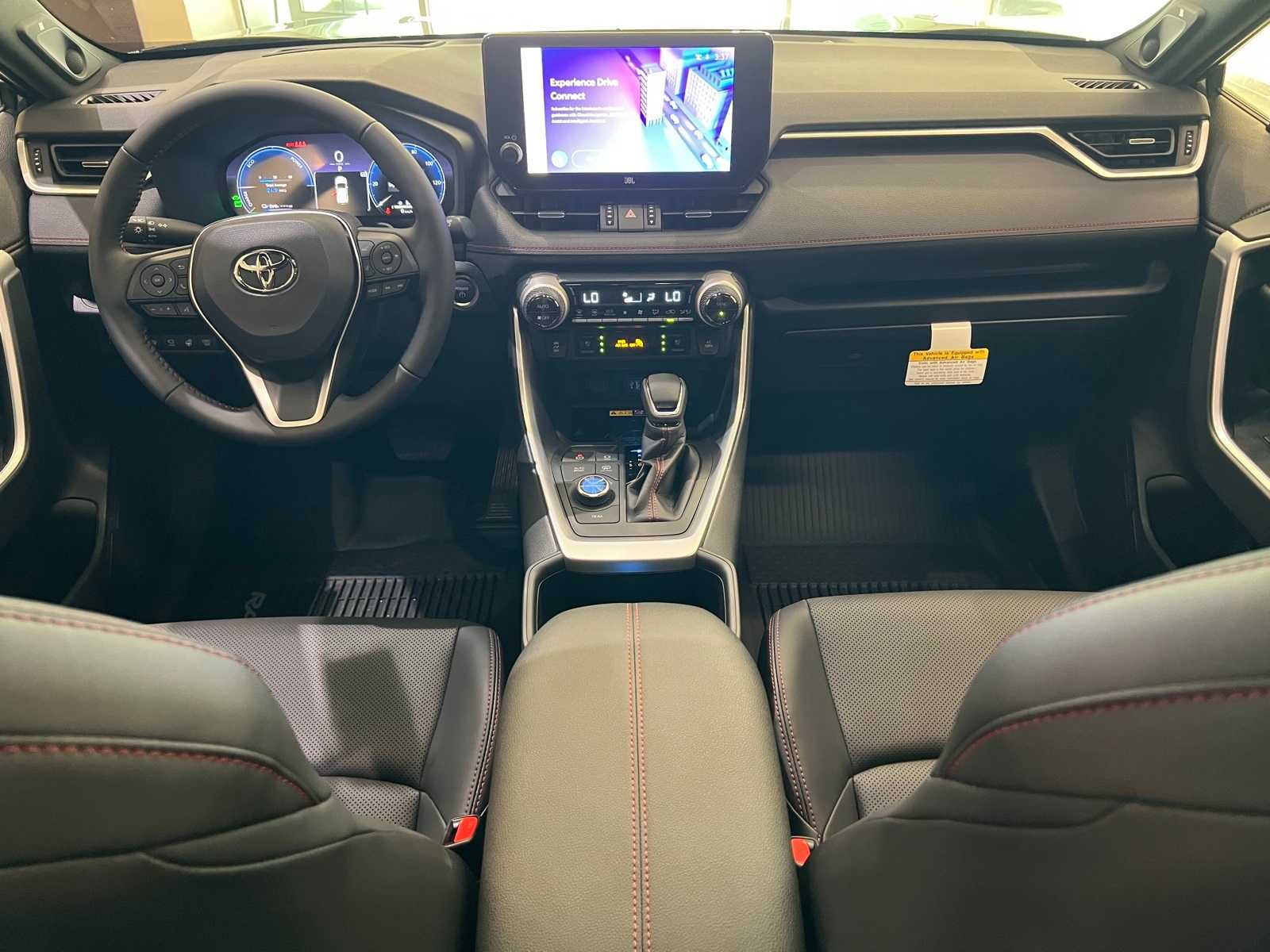 Thumbnail: 2025 Toyota RAV4 - 10