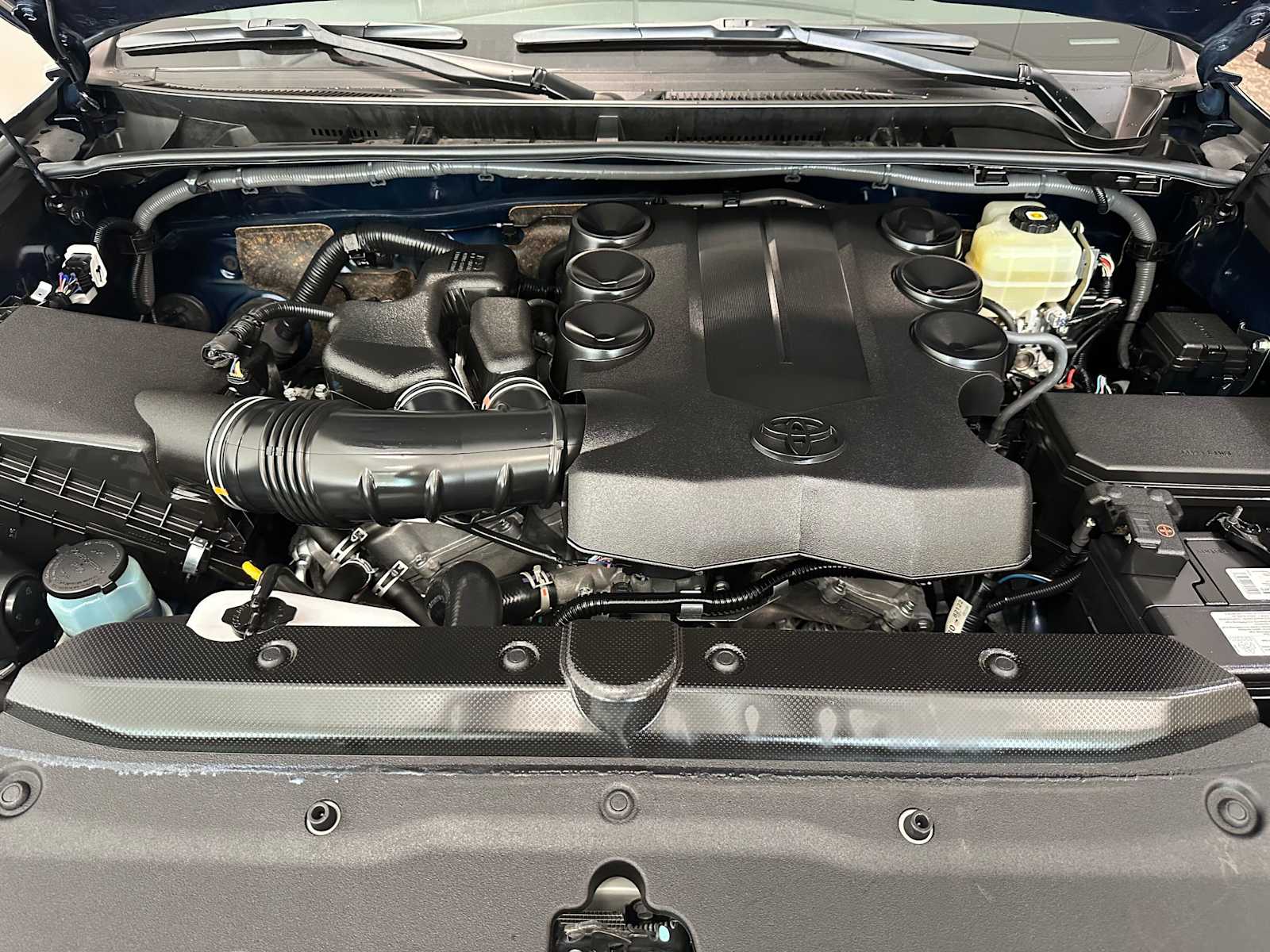 Thumbnail: 2021 Toyota 4Runner - 10