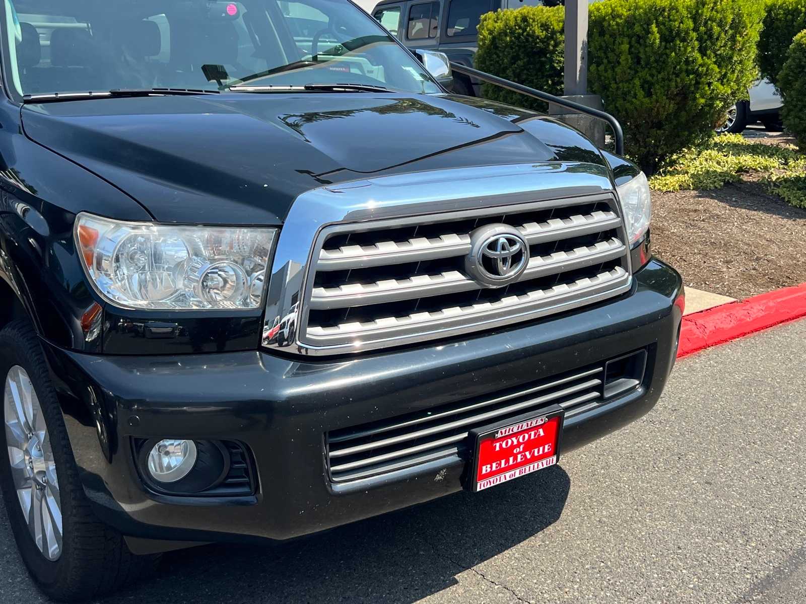 Thumbnail: 2014 Toyota Sequoia - 4