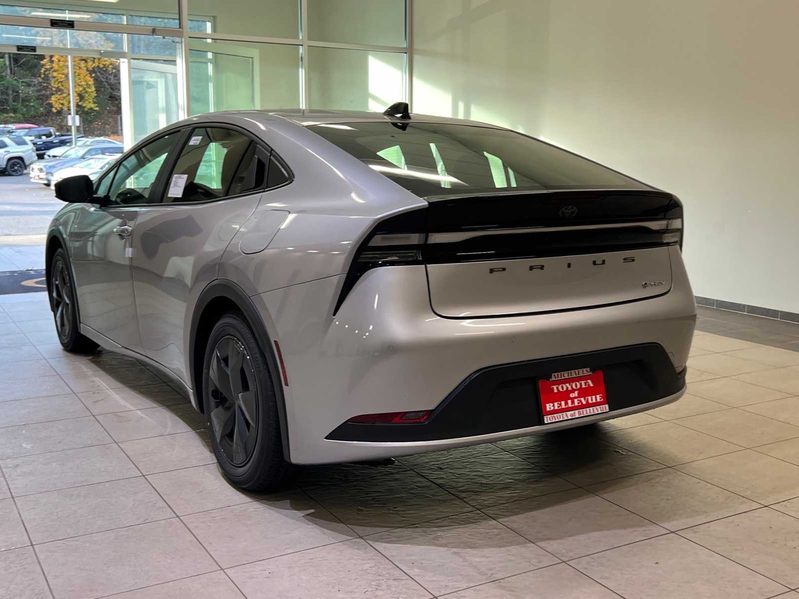 Thumbnail: 2026 Toyota Prius - 4