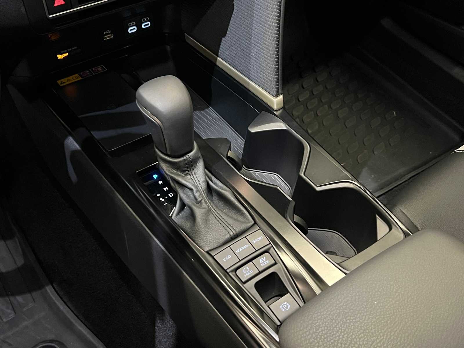 Thumbnail: 2026 Toyota Camry - 23