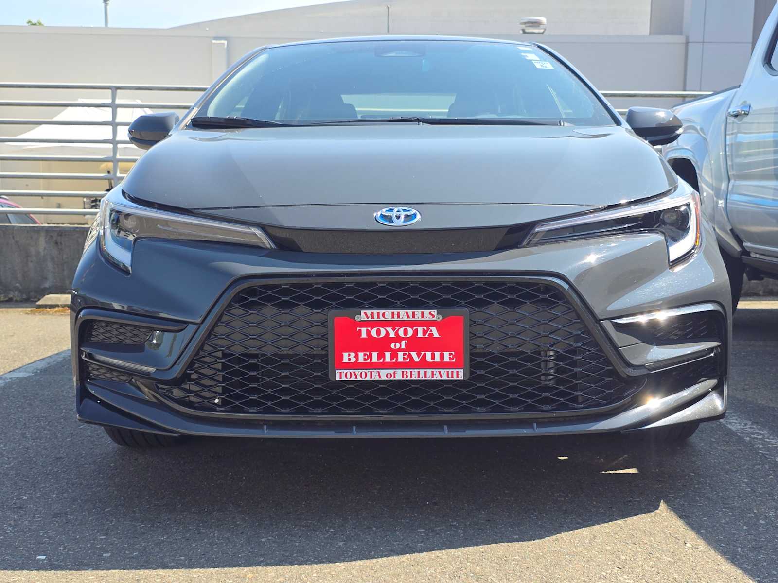 Thumbnail: 2025 Toyota Corolla - 2