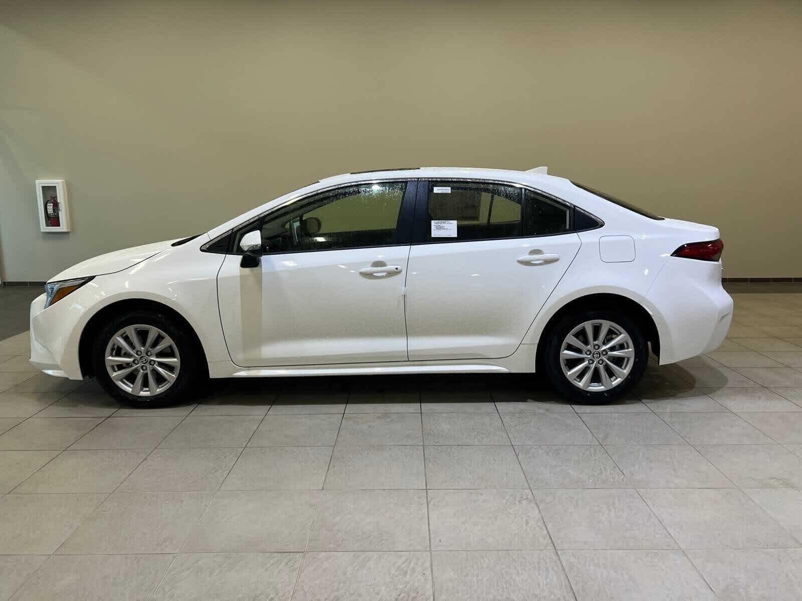 Thumbnail: 2026 Toyota Corolla - 3