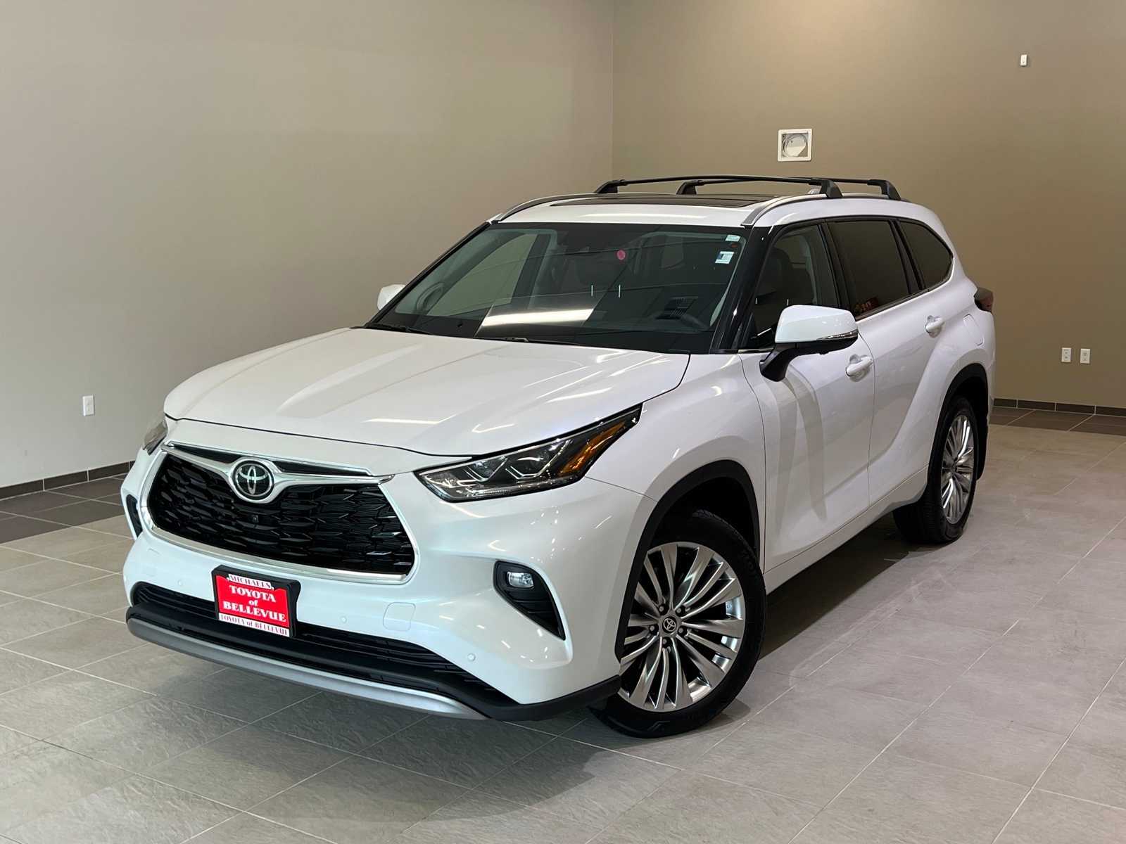 2024 Toyota Highlander Platinum -
                  Bellevue, WA