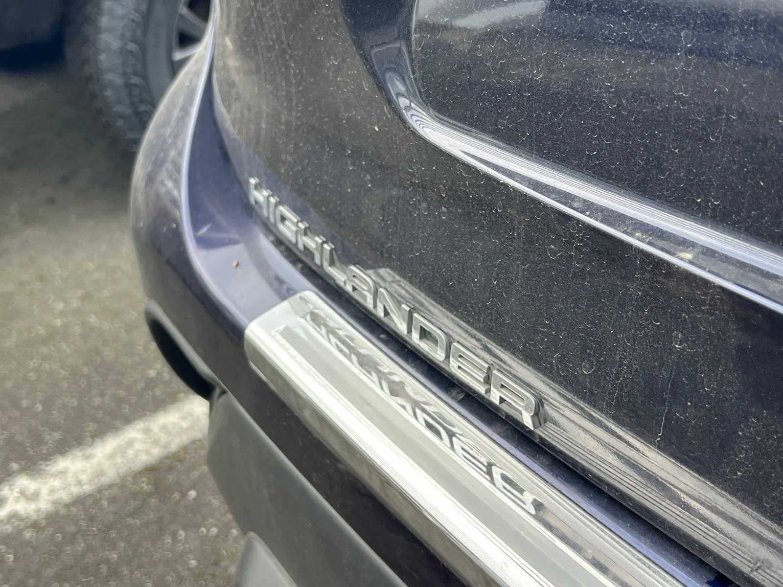 Thumbnail: 2020 Toyota Highlander - 9