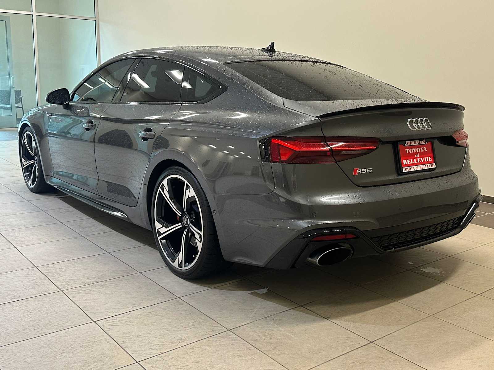 Thumbnail: 2021 Audi RS 5 - 4