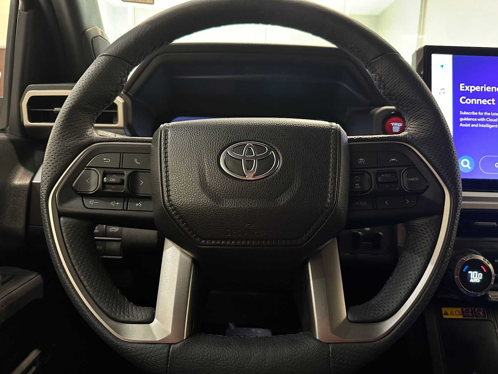 Thumbnail: 2025 Toyota Tacoma - 14