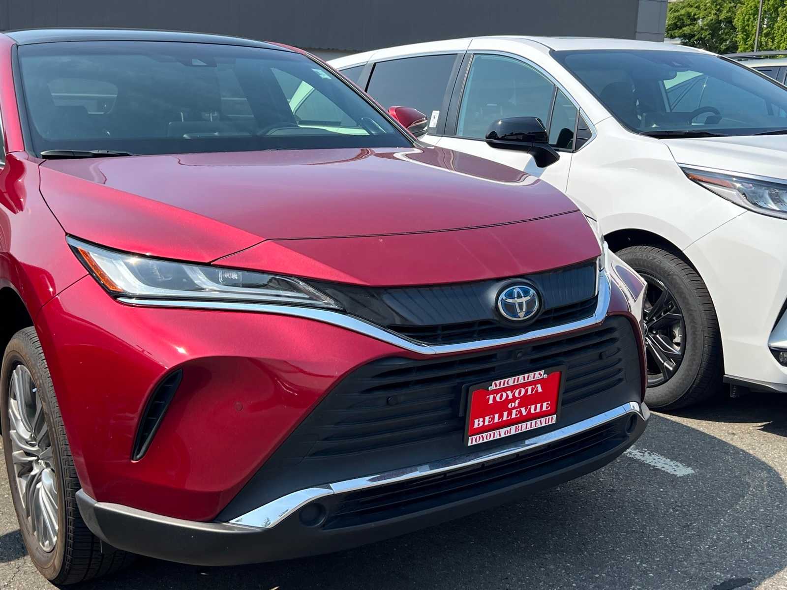 Thumbnail: 2021 Toyota Venza - 4