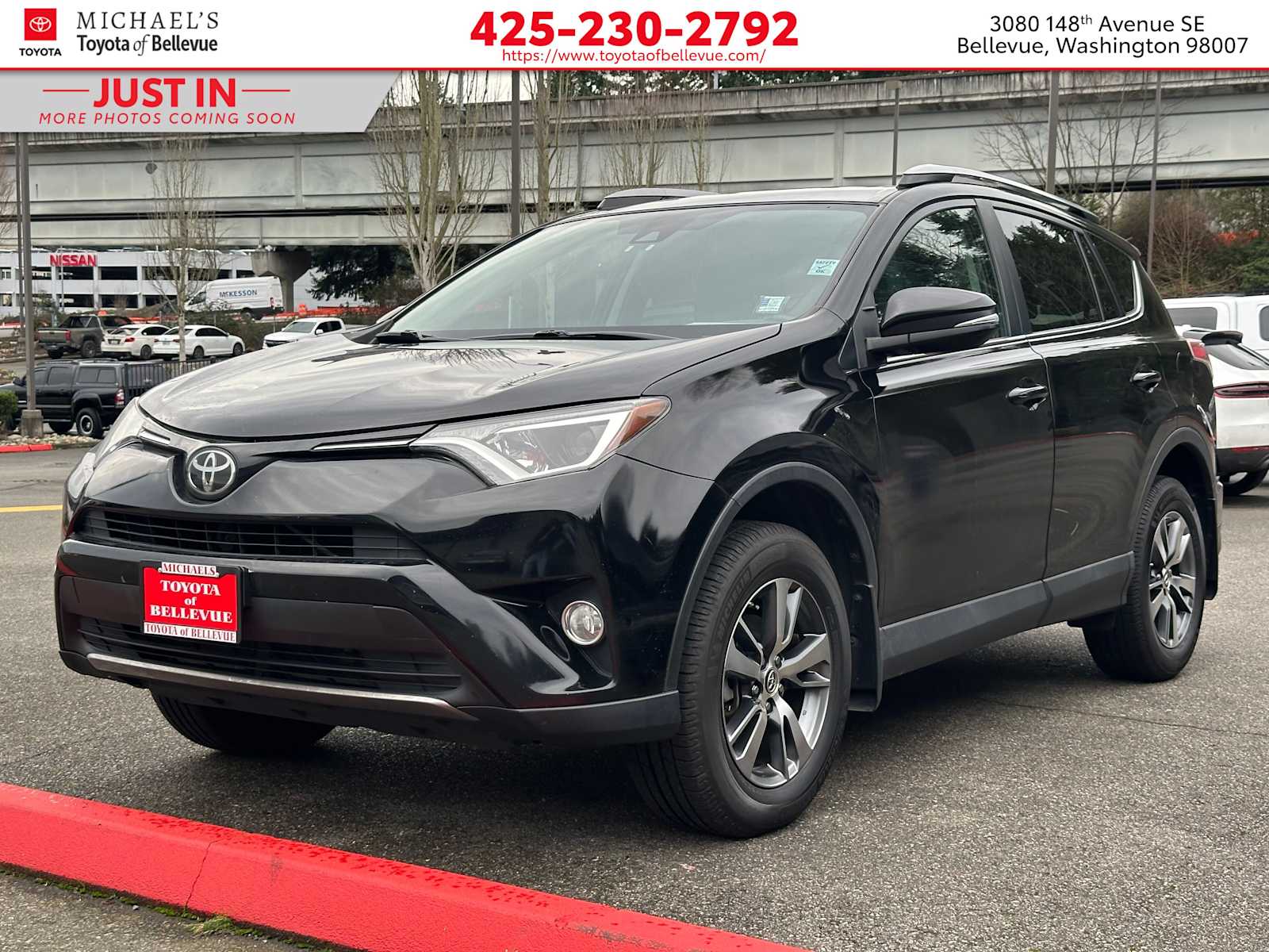 Thumbnail: 2017 Toyota RAV4 - 1