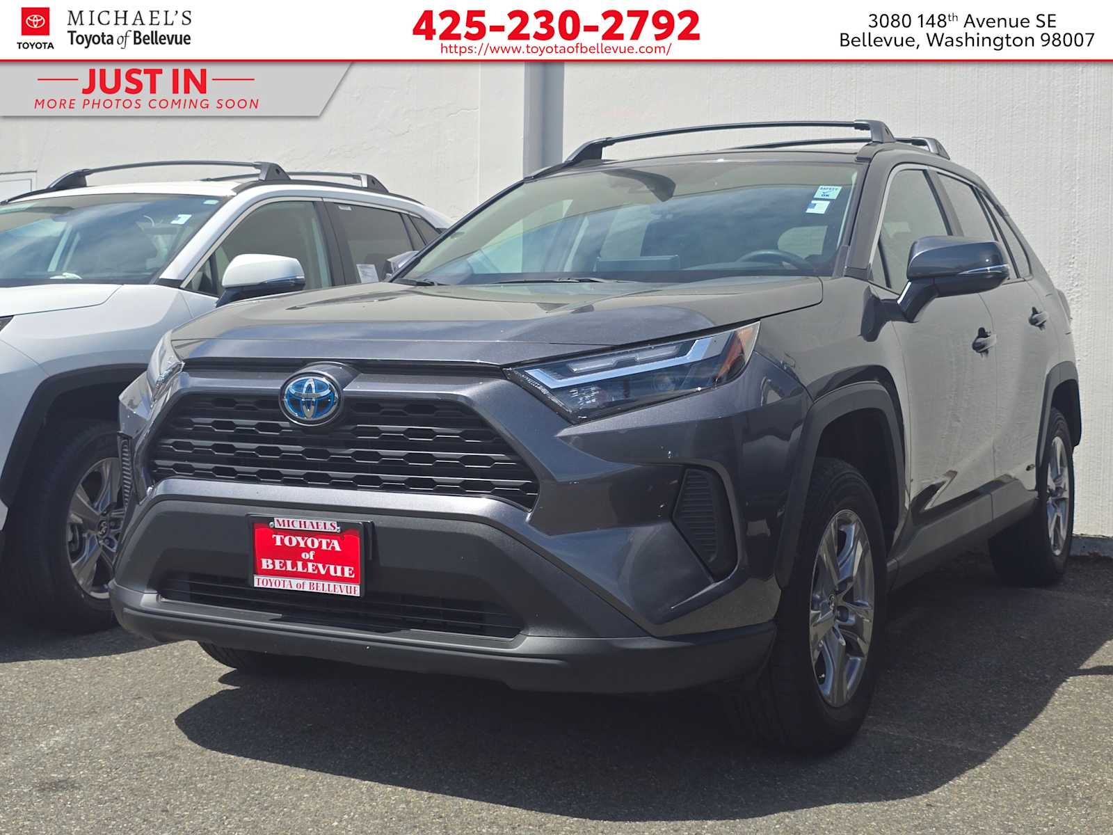 Thumbnail: 2022 Toyota RAV4 - 1