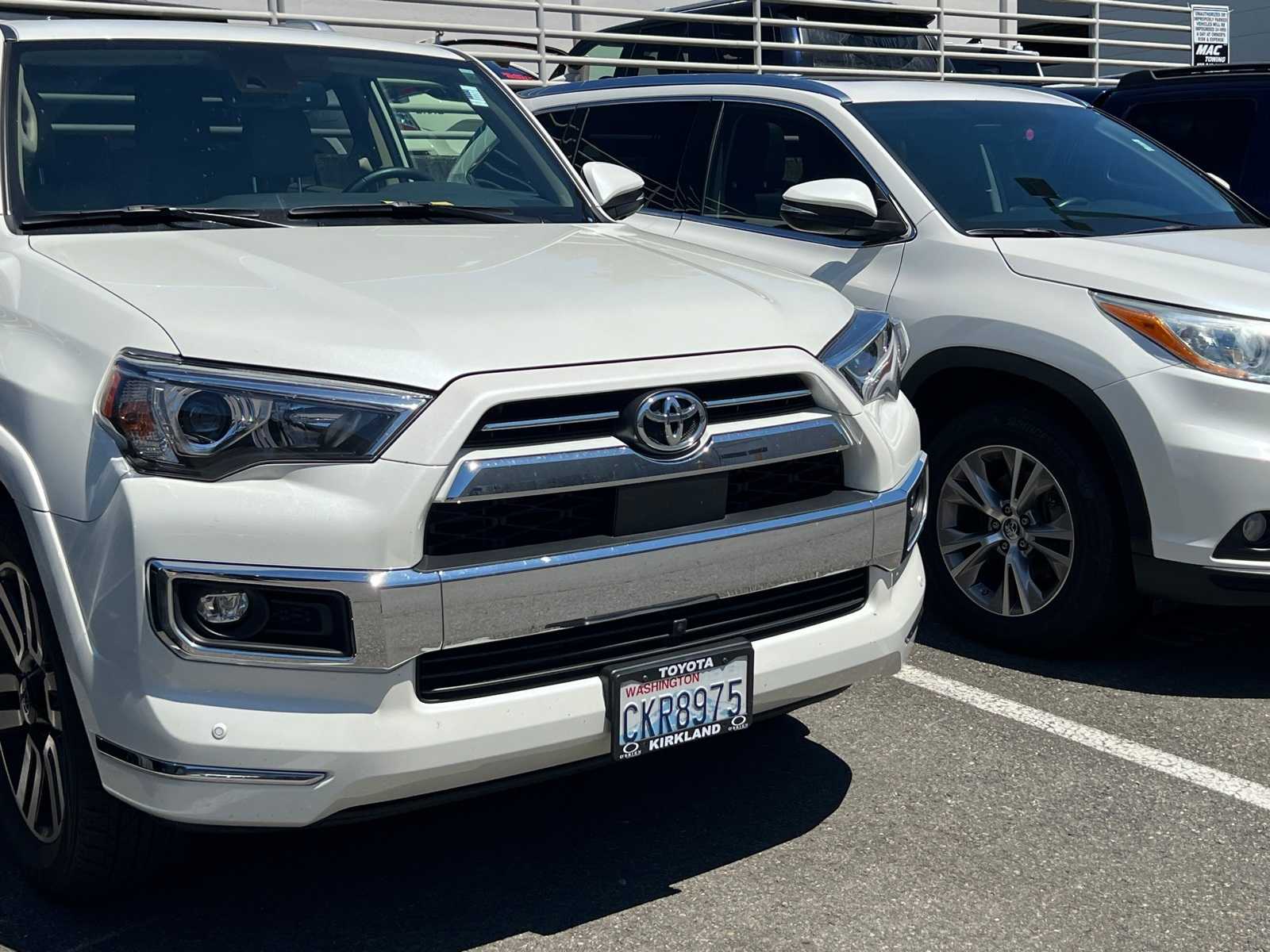 Thumbnail: 2023 Toyota 4Runner - 4