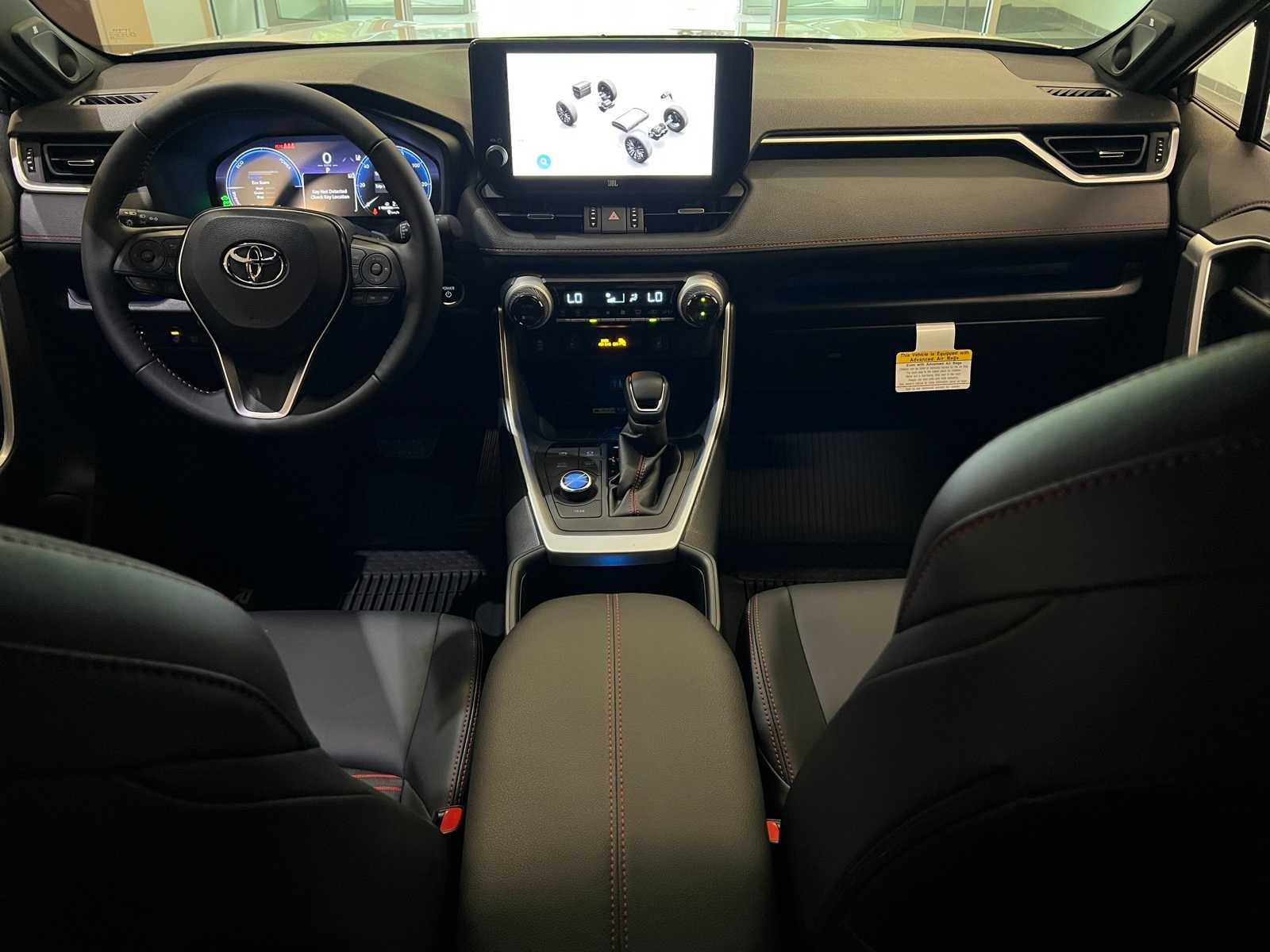 Thumbnail: 2025 Toyota RAV4 - 10