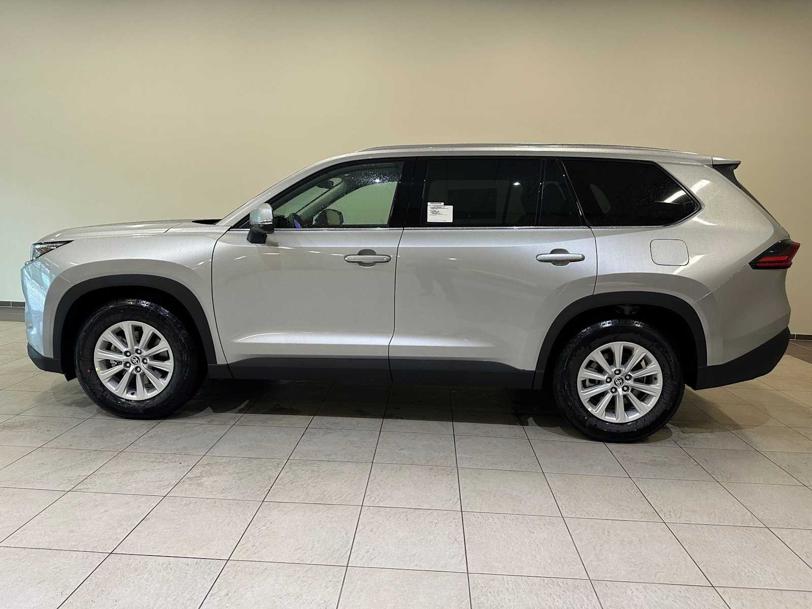 Thumbnail: 2026 Toyota Grand Highlander - 3