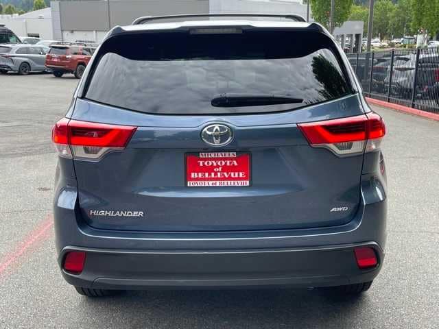 Thumbnail: 2019 Toyota Highlander - 5