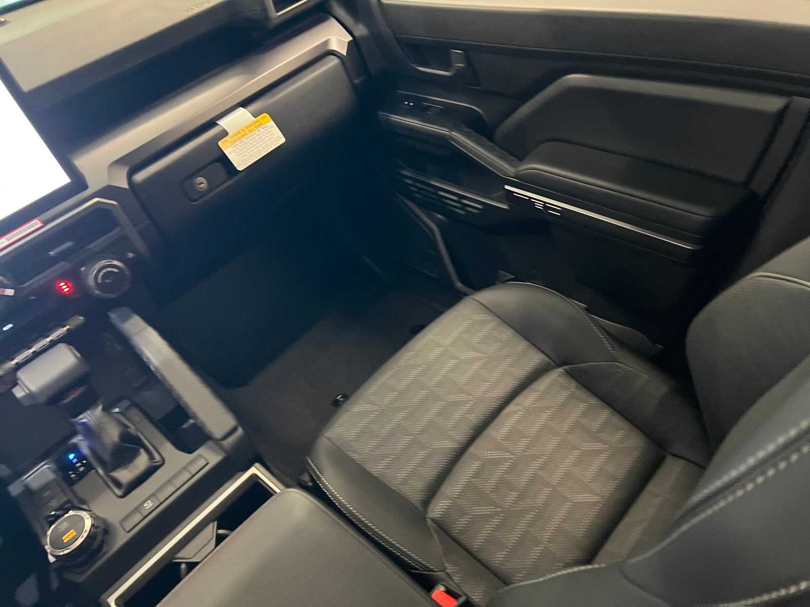 Thumbnail: 2025 Toyota 4Runner - 11