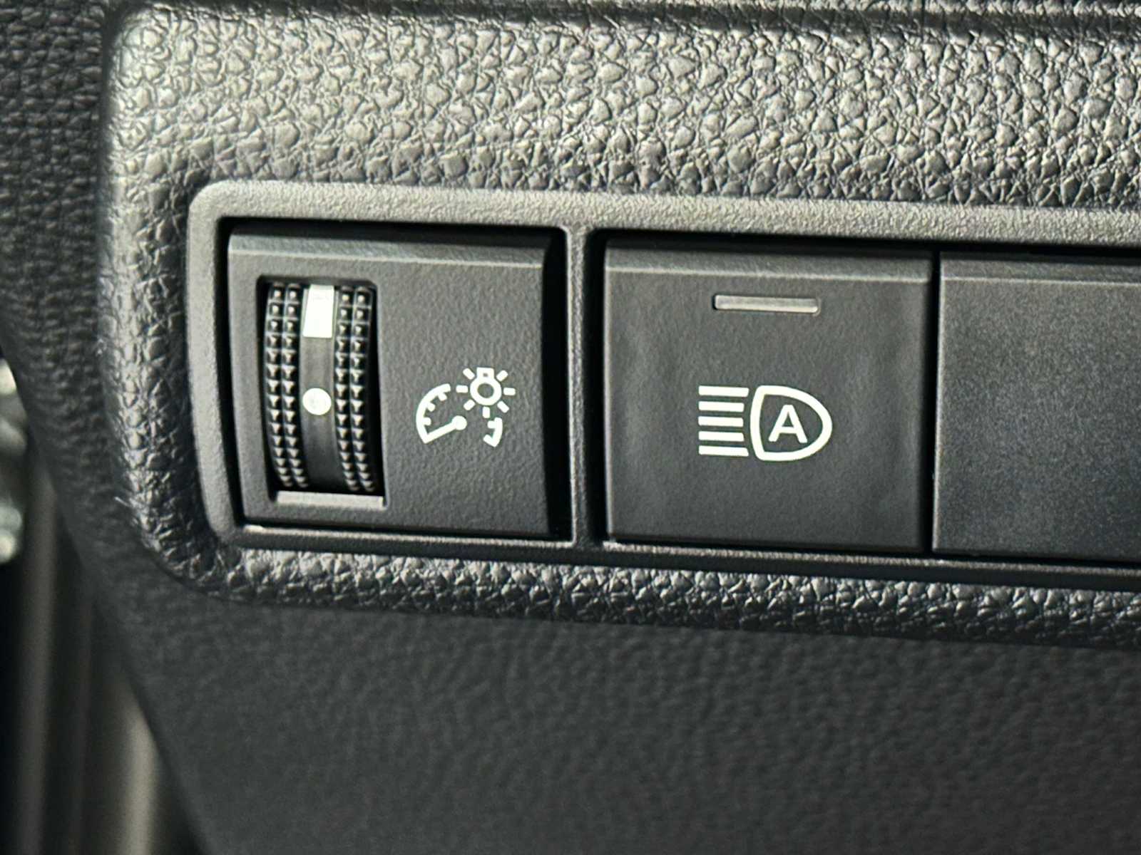 Thumbnail: 2026 Toyota Corolla - 18