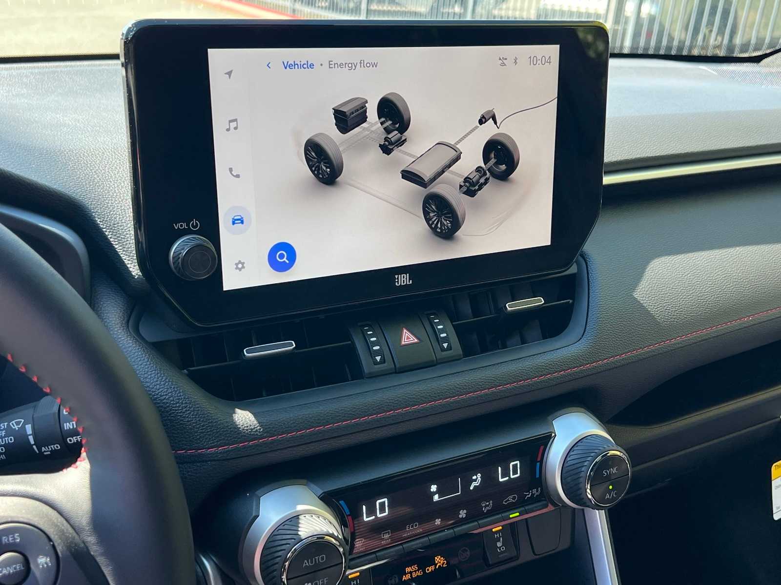 2025 Toyota RAV4 XSE 26