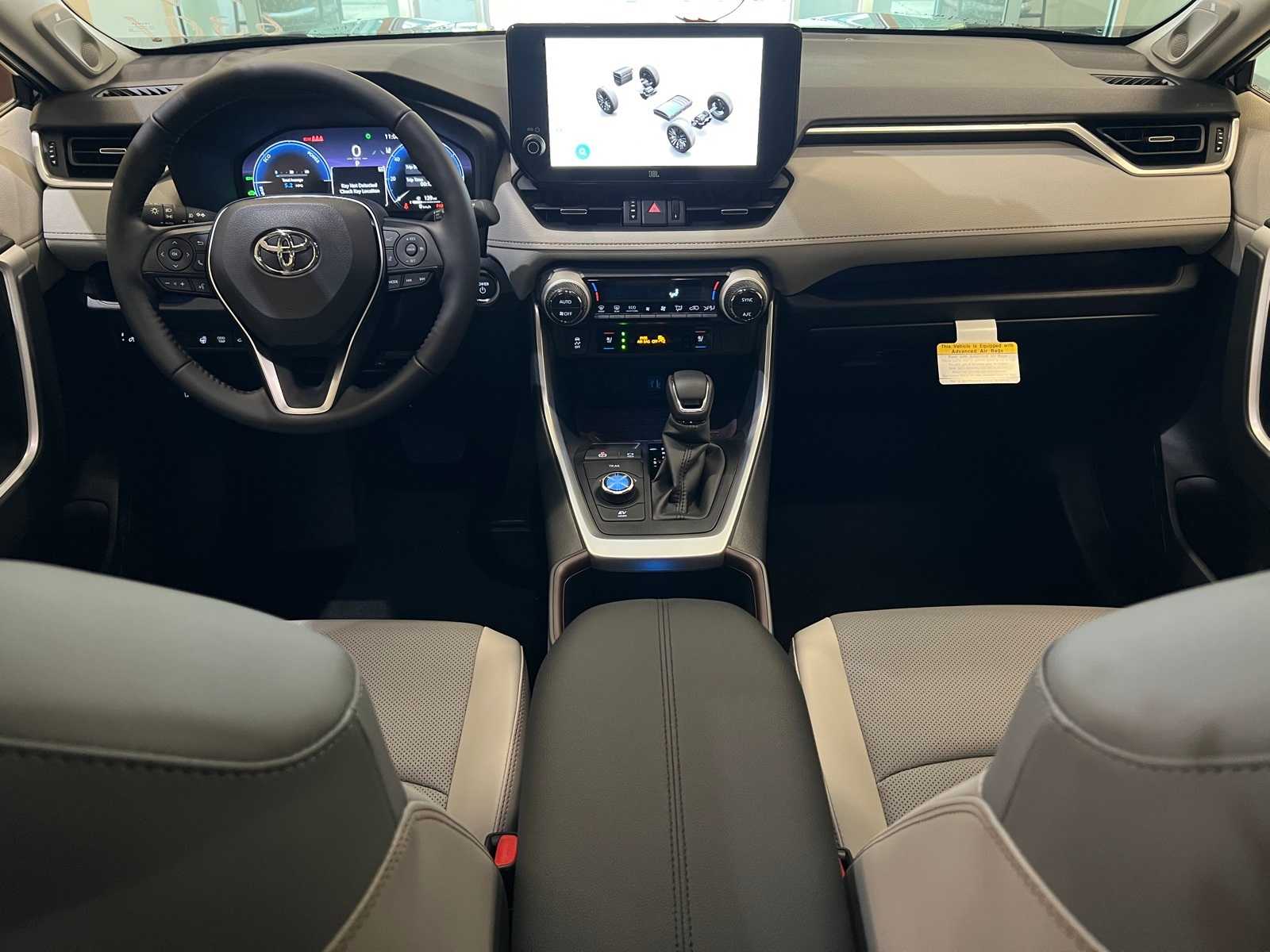 Thumbnail: 2025 Toyota RAV4 - 10