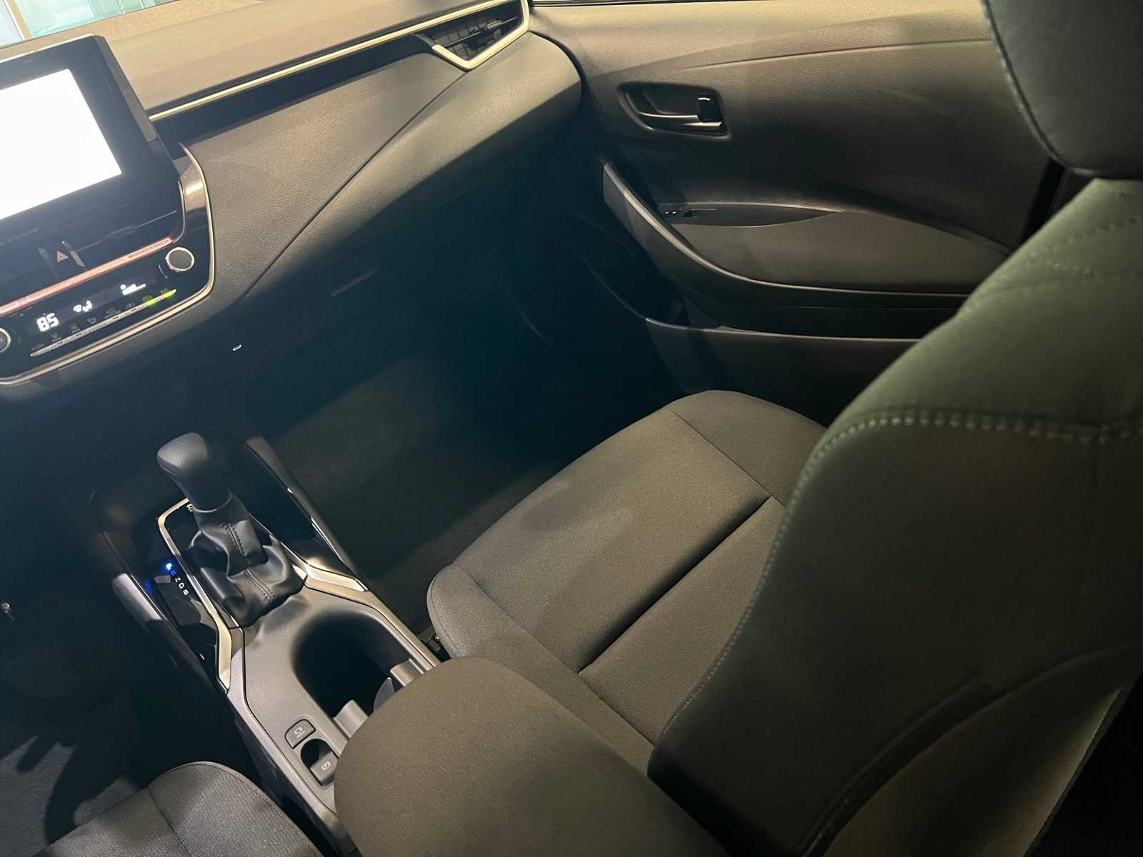 Thumbnail: 2025 Toyota Corolla - 11