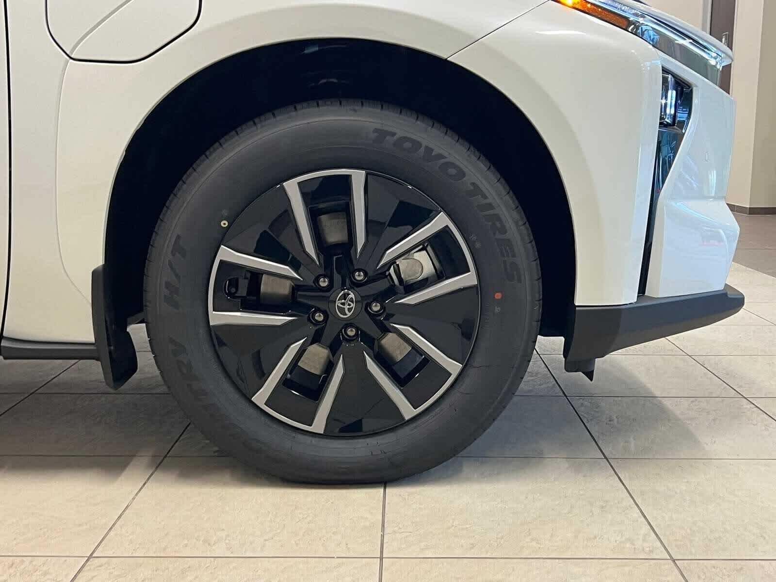 Thumbnail: 2026 Toyota bZ - 8