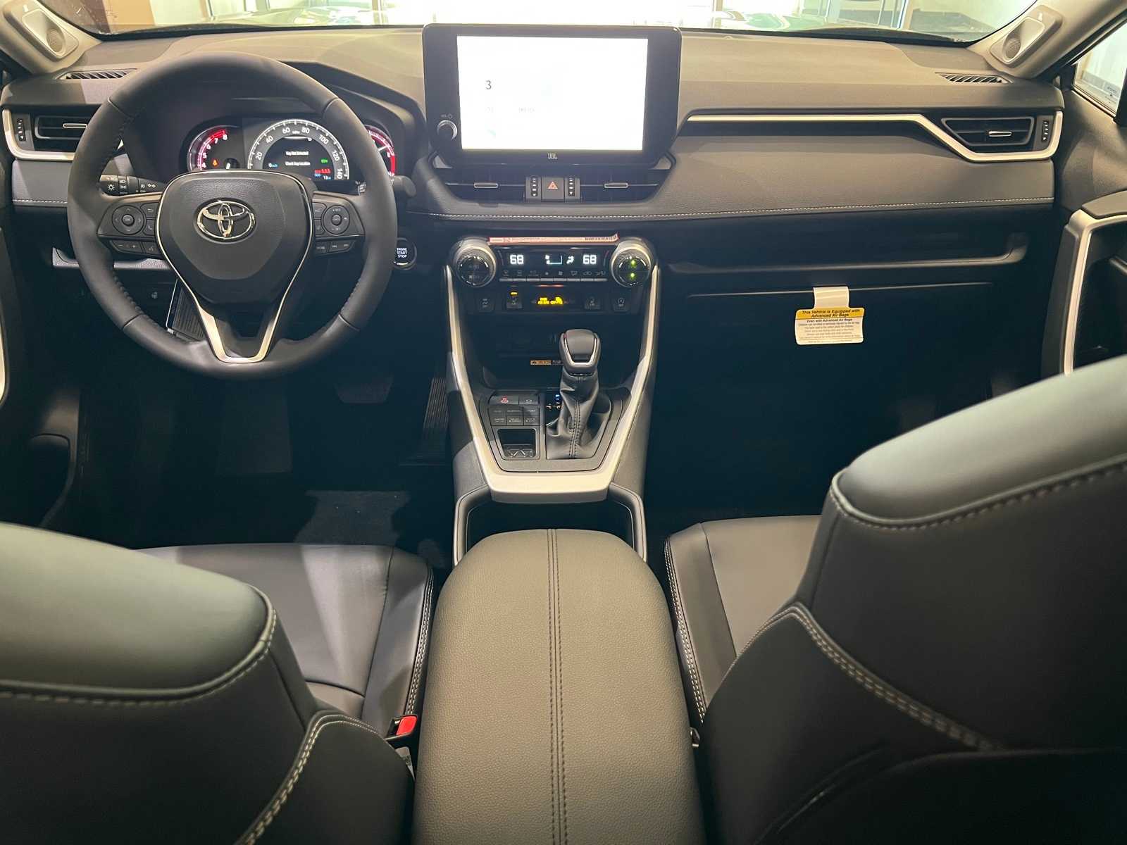 Thumbnail: 2025 Toyota RAV4 - 10