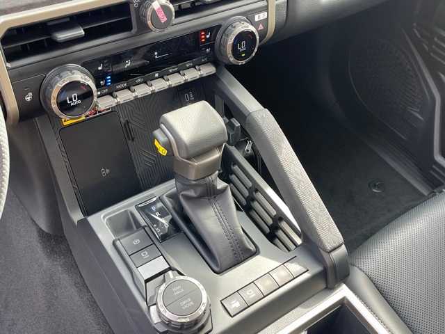 Thumbnail: 2024 Toyota Tacoma - 24