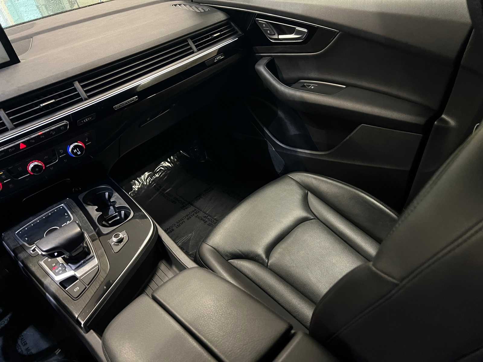 Thumbnail: 2019 Audi Q7 - 11