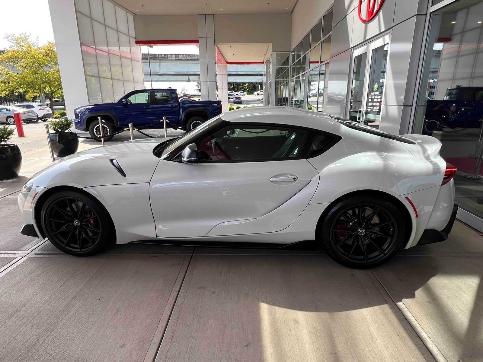 Thumbnail: 2024 Toyota GR Supra - 3