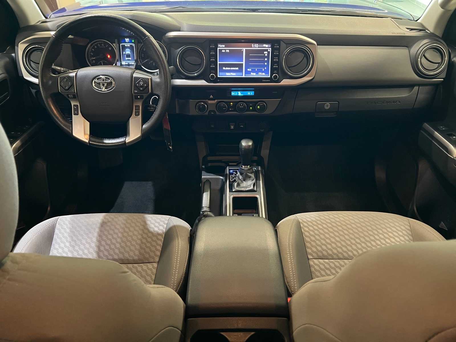 Thumbnail: 2022 Toyota Tacoma - 10