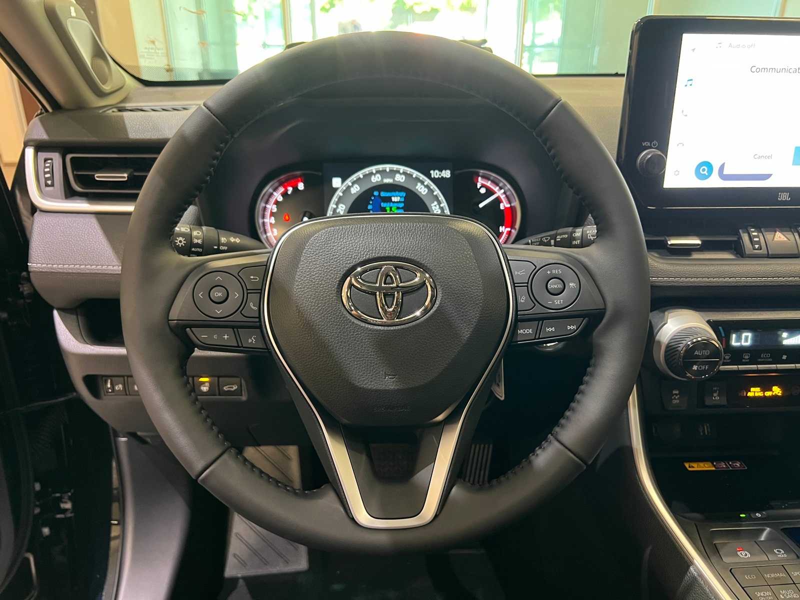 Thumbnail: 2025 Toyota RAV4 - 20