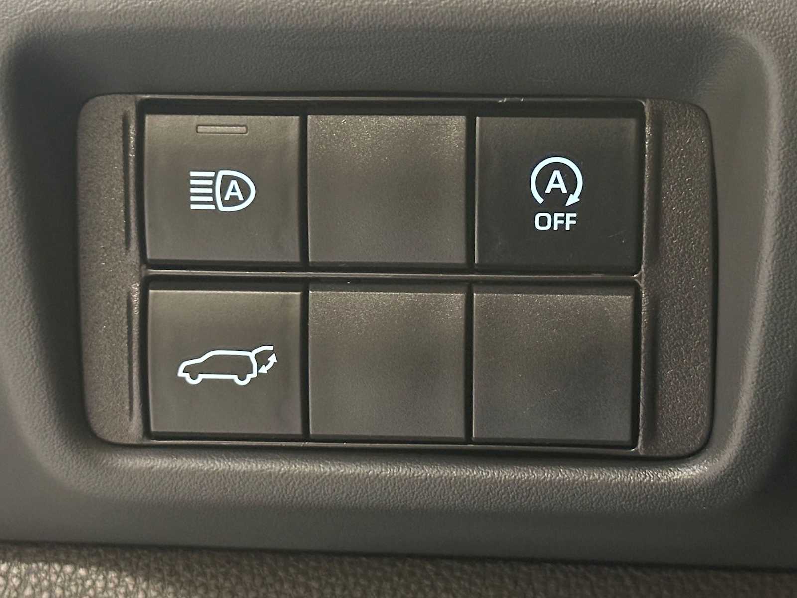 Thumbnail: 2024 Toyota Highlander - 17