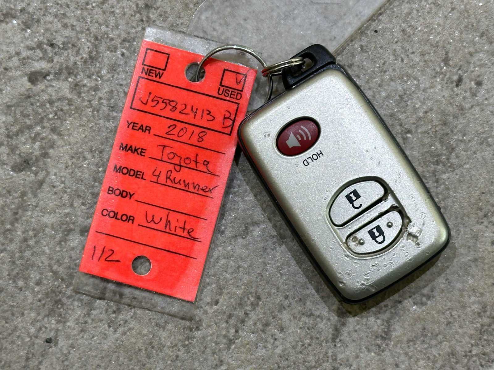 Thumbnail: 2018 Toyota 4Runner - 33