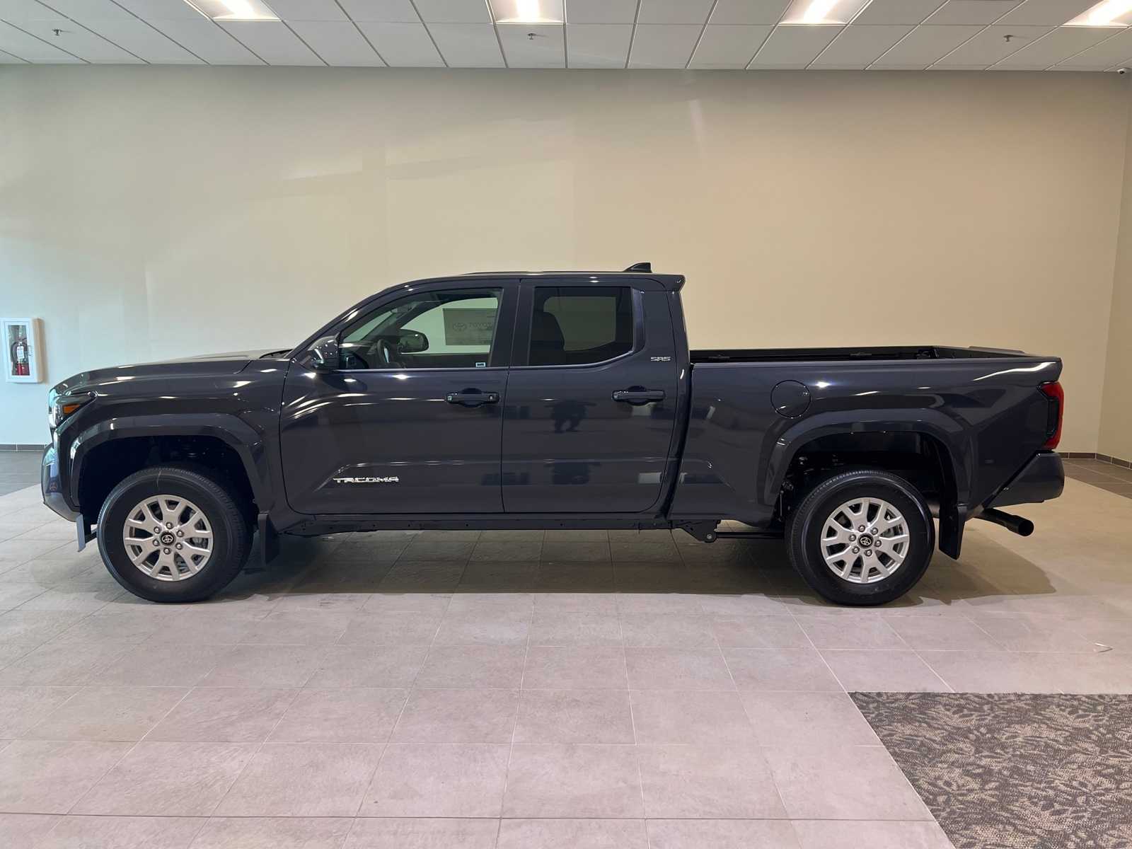 Thumbnail: 2025 Toyota Tacoma - 3