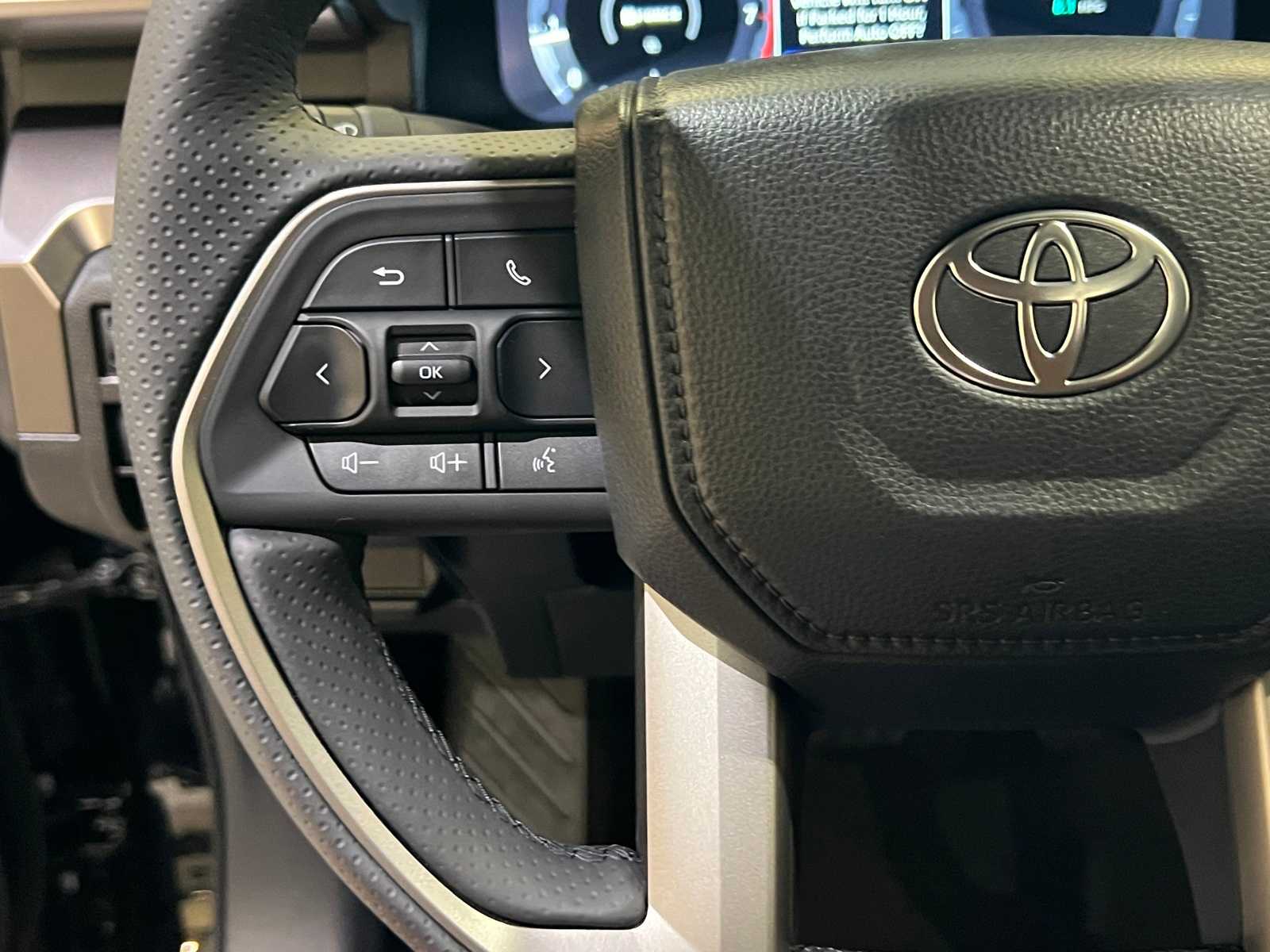 Thumbnail: 2025 Toyota 4Runner - 22