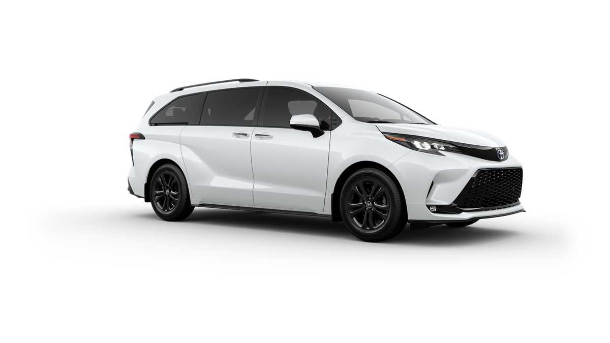 Thumbnail: 2025 Toyota Sienna - 14