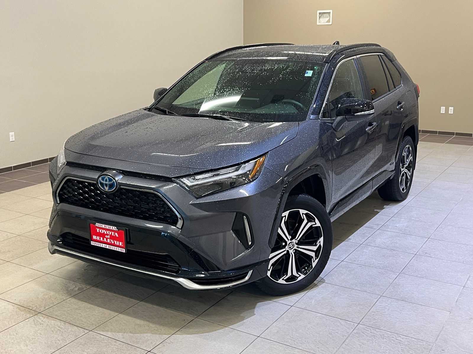 Thumbnail: 2024 Toyota RAV4 - 1