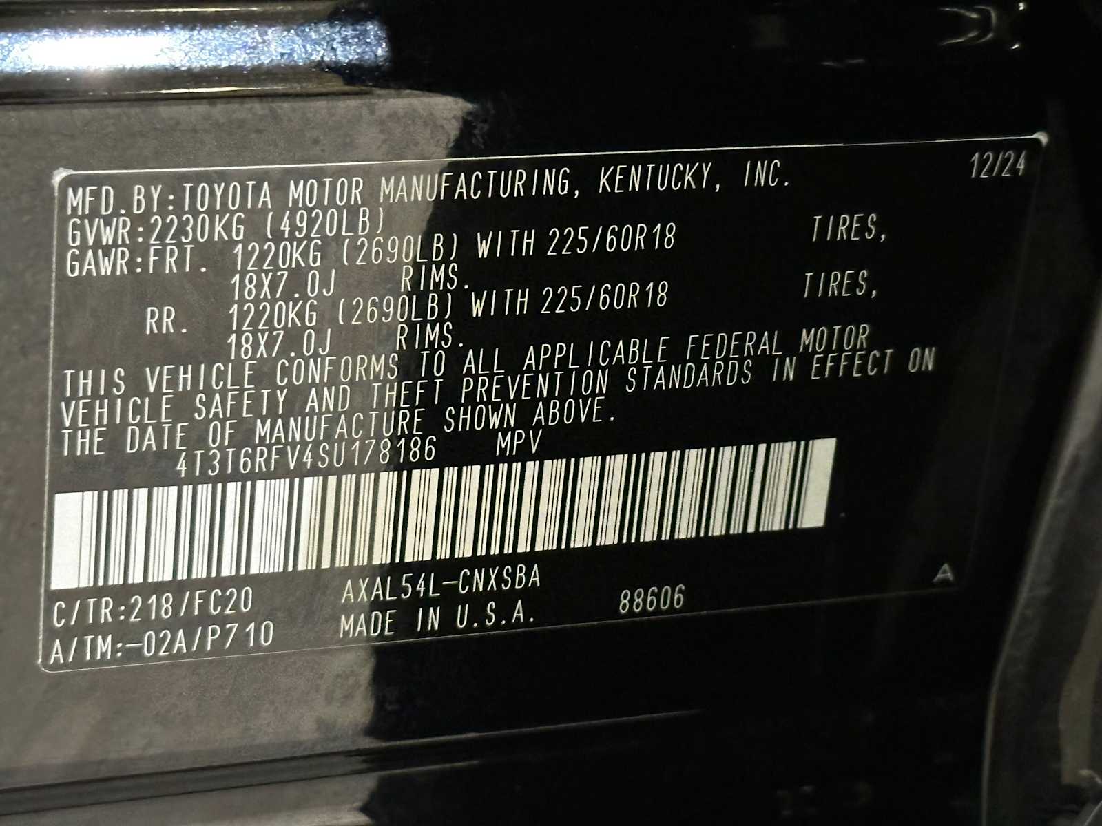 Thumbnail: 2025 Toyota RAV4 - 33