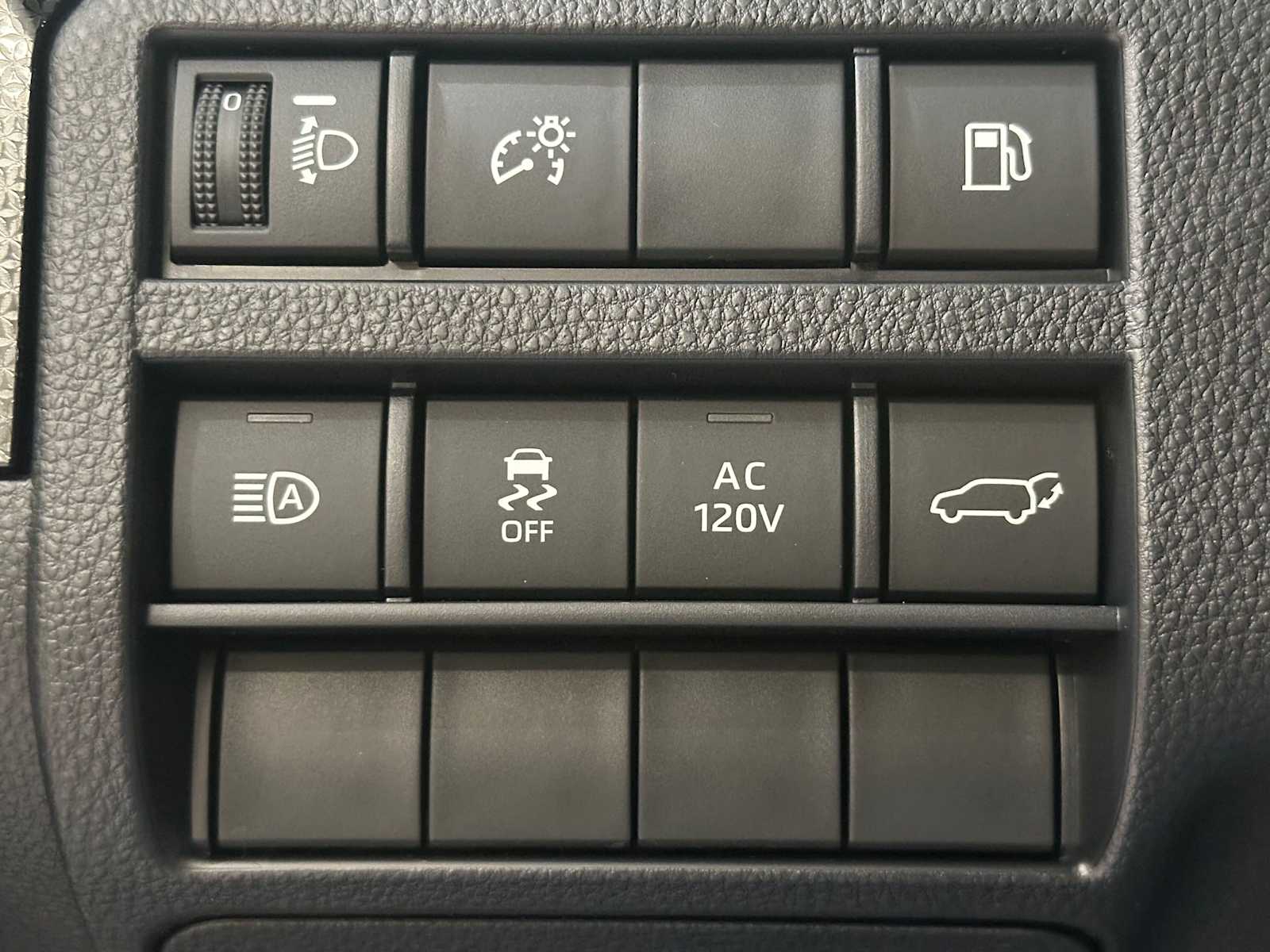 Thumbnail: 2026 Toyota 4Runner - 18