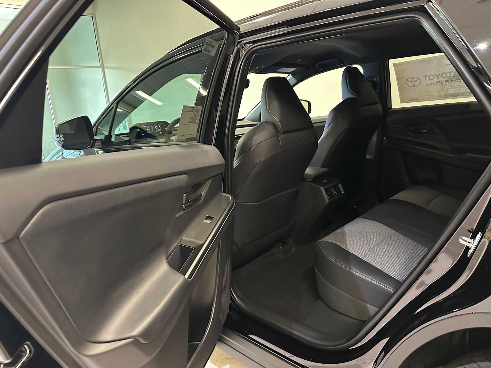 Thumbnail: 2026 Toyota bZ - 22