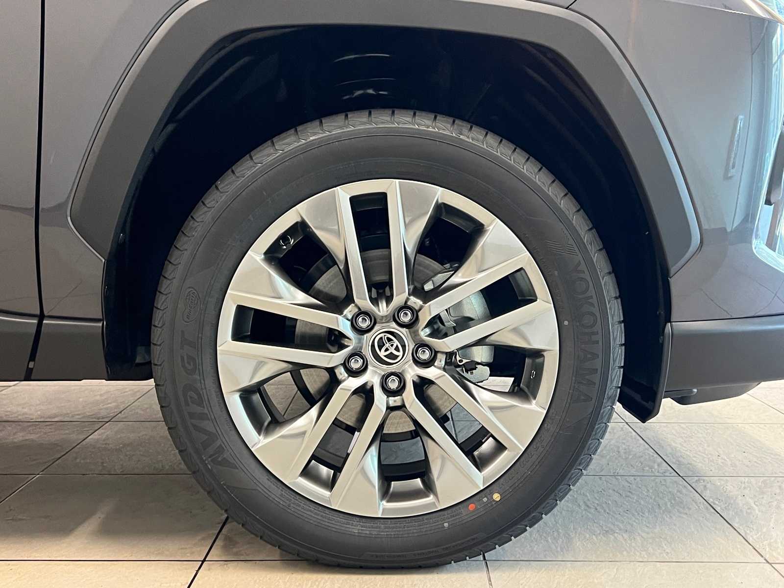 Thumbnail: 2025 Toyota RAV4 - 7