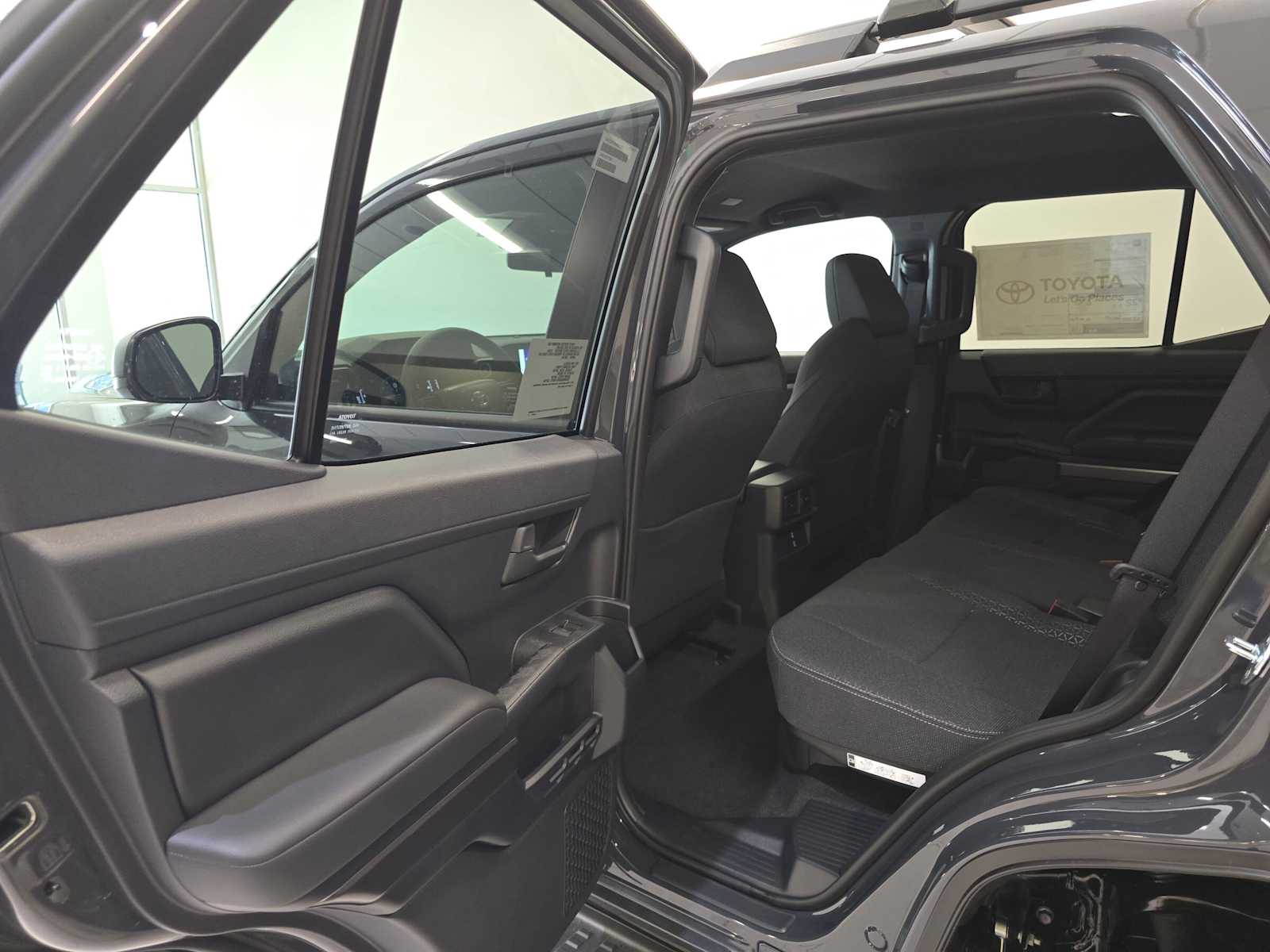 Thumbnail: 2026 Toyota 4Runner - 23