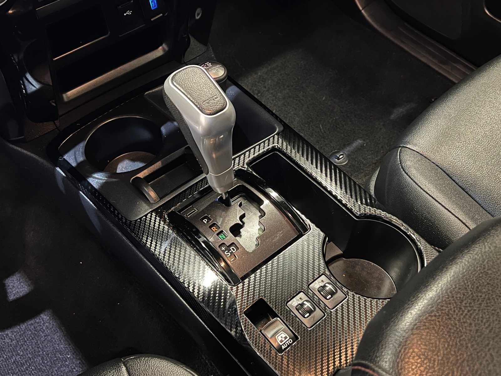 Thumbnail: 2021 Toyota 4Runner - 25