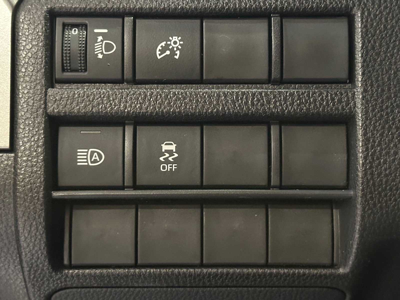 Thumbnail: 2026 Toyota Tacoma - 18